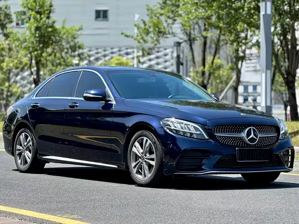 Mercedes-Benz C-Class 2019