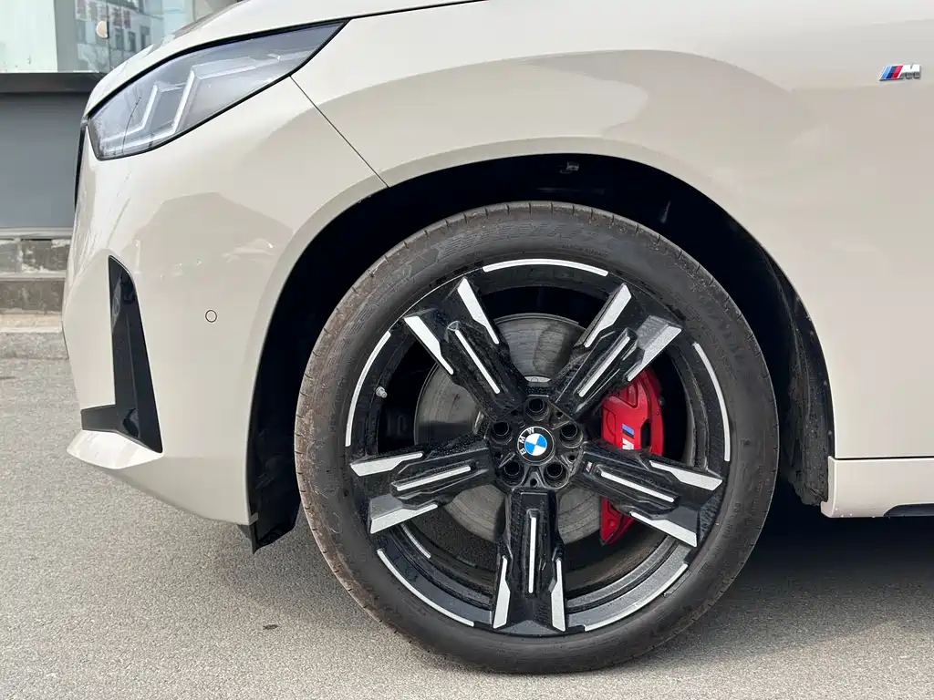 BMW X3 M50 — фото 4