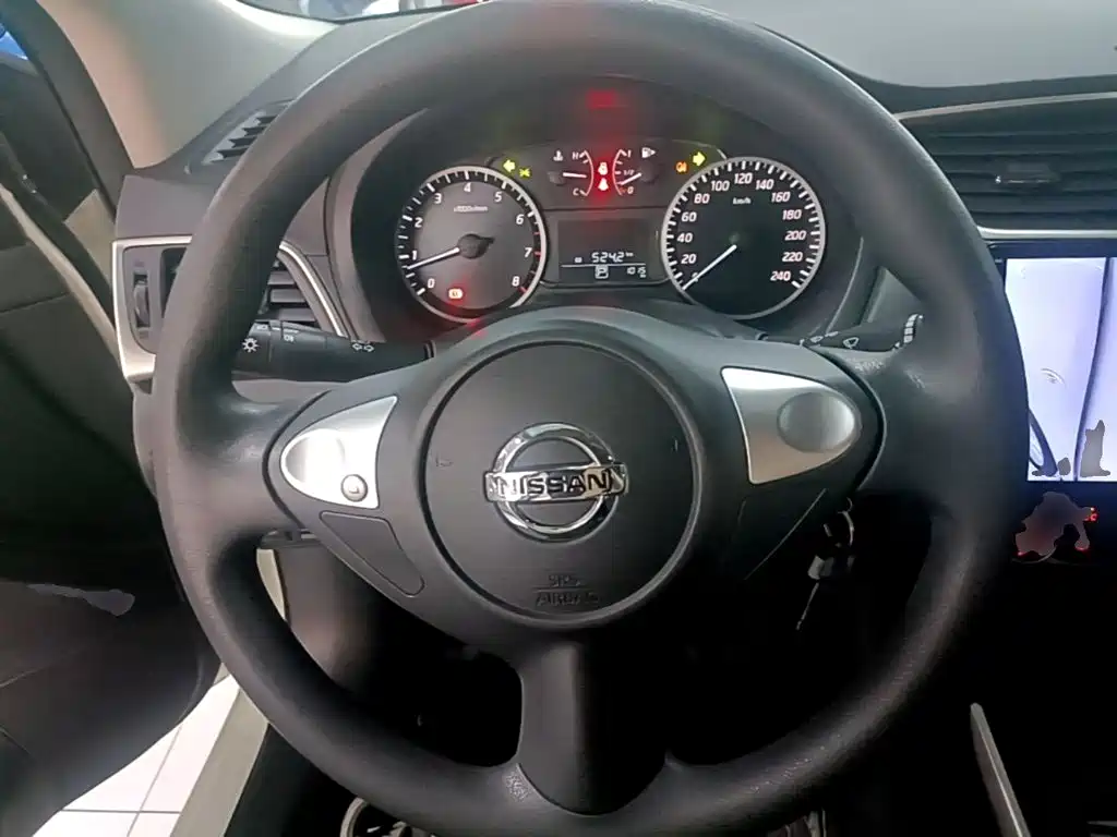 Nissan Sylphy 2025 — фото 11