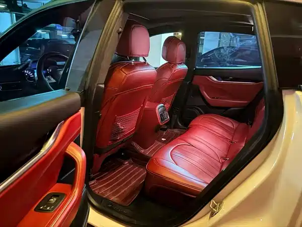 Maserati Levante 2017