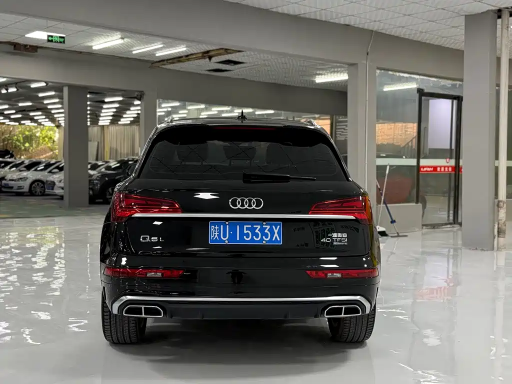 Audi Q5L 2022 — фото 8