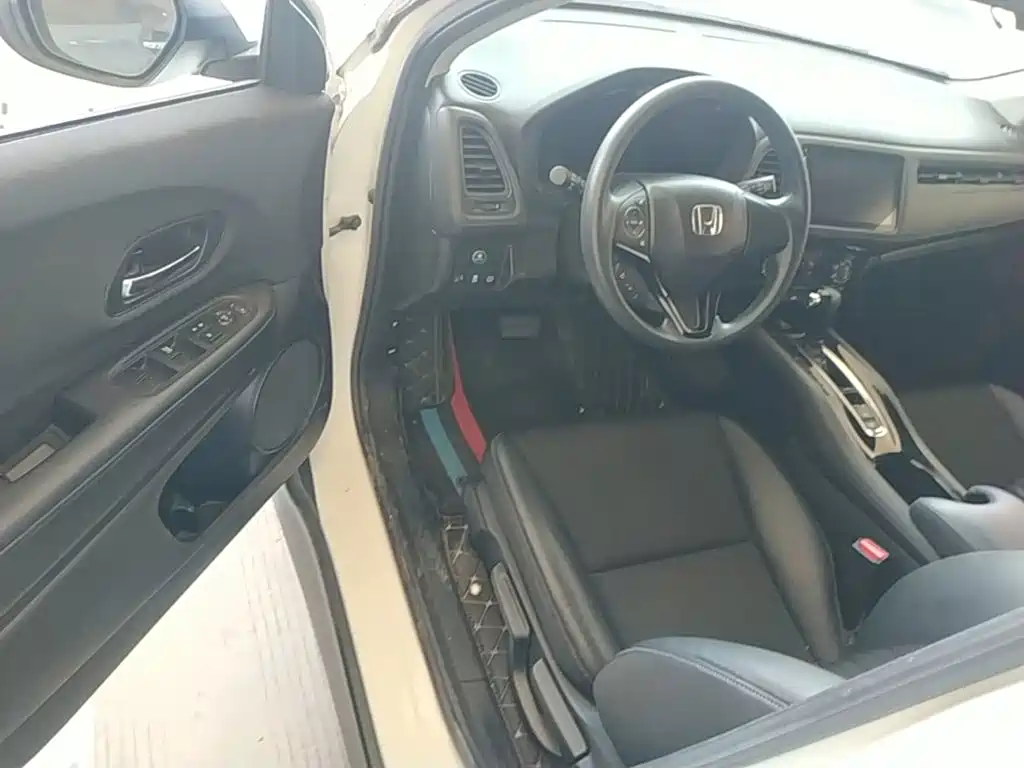 Honda Vezel 2022 — фото 16