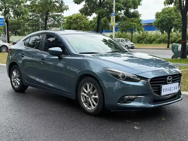 Mazda 3 Axela 2018