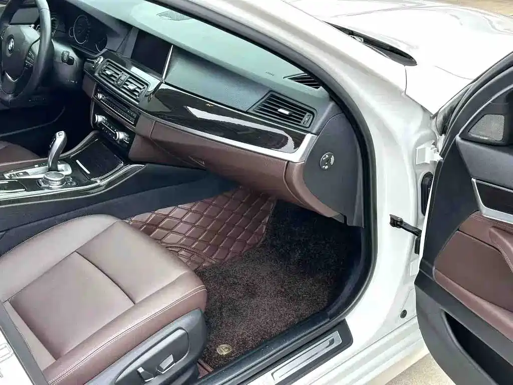 BMW 5 Series 2016