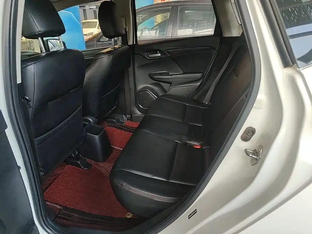 Honda Fit 2016 — фото 17