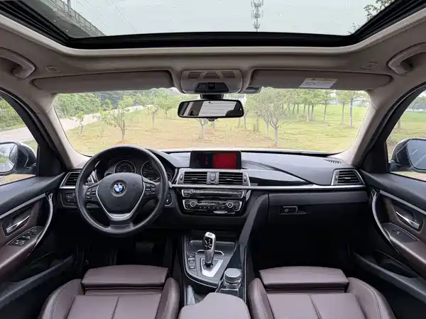 BMW 3 Series 2019
