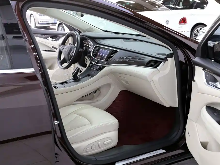 Buick LaCrosse 2020 — фото 20