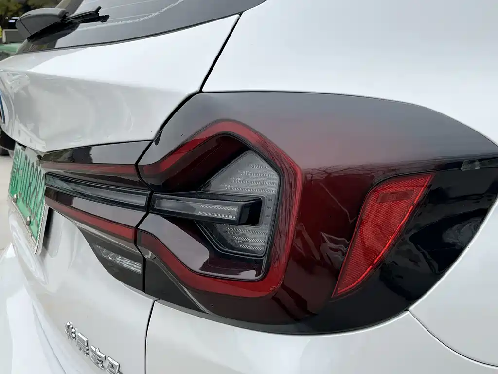 BMW iX3 2021 — фото 18