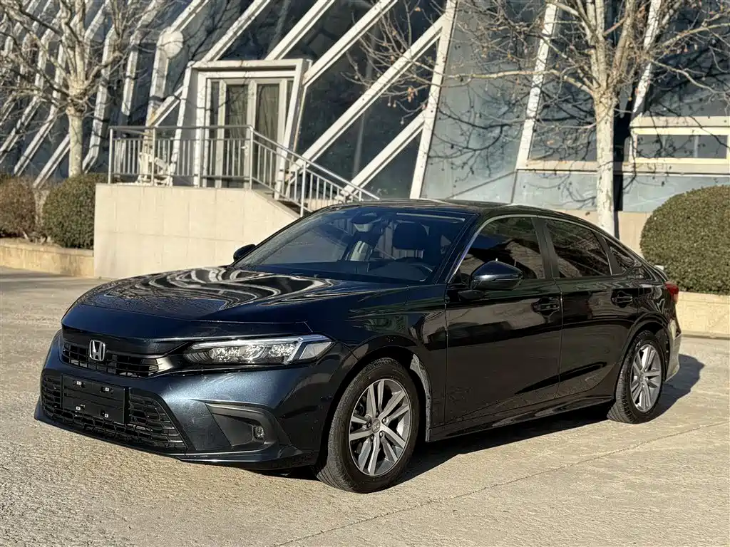 Honda Civic 2023 — фото 1