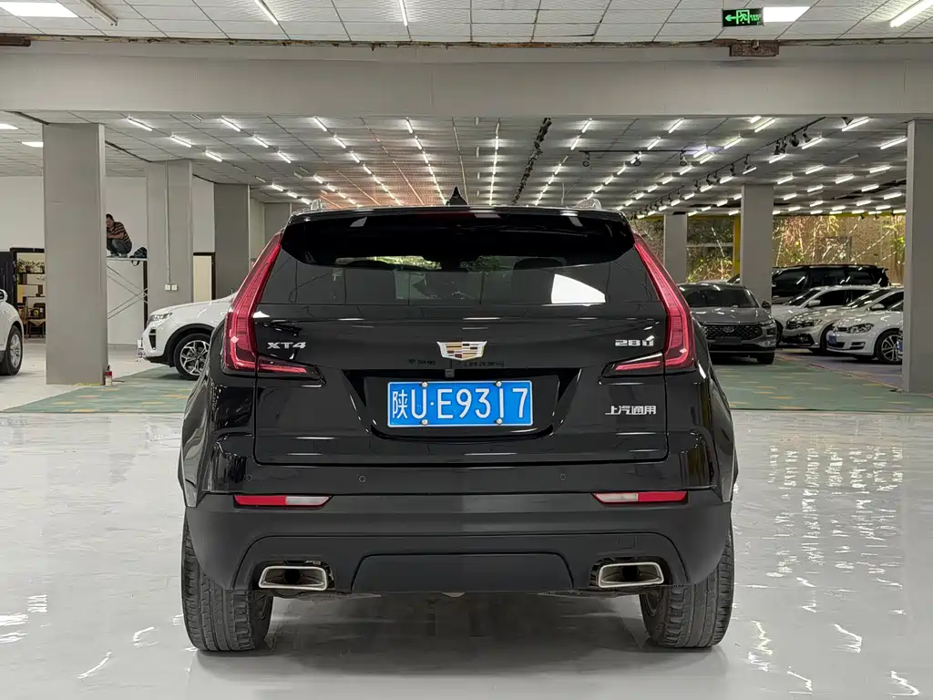 Cadillac XT4 2020 — фото 8