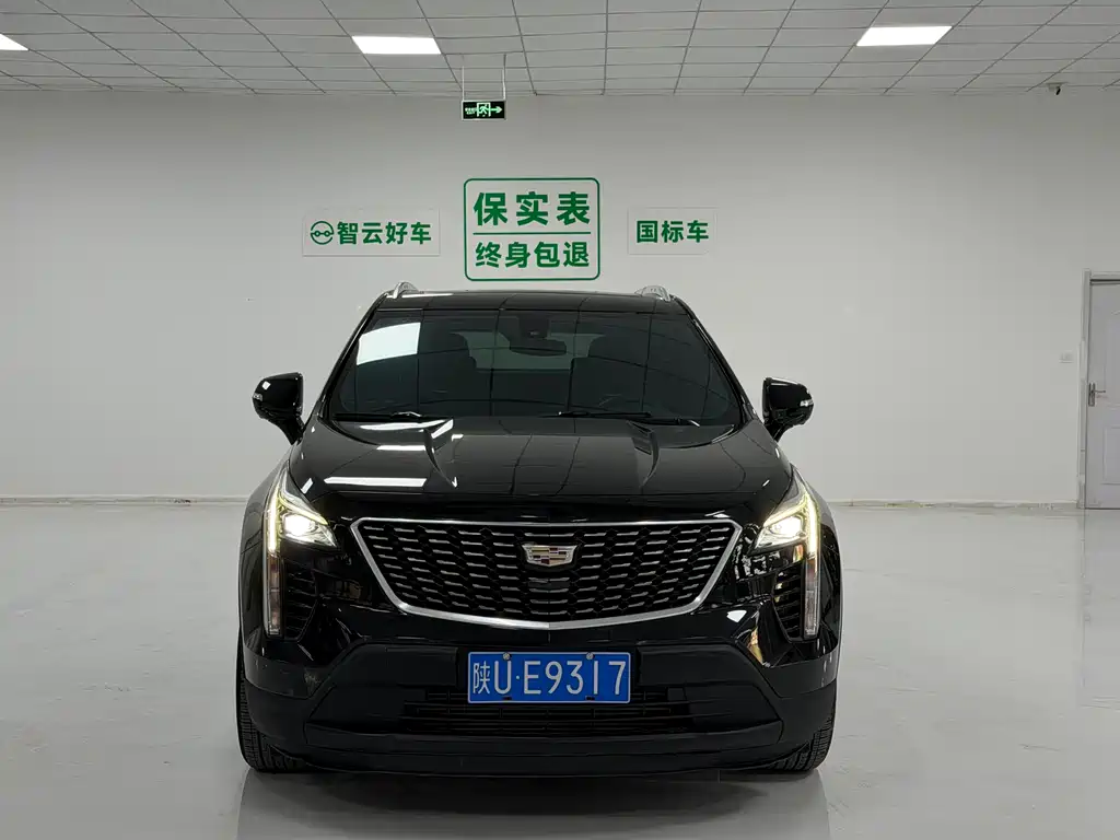 Cadillac XT4 2020 — фото 2