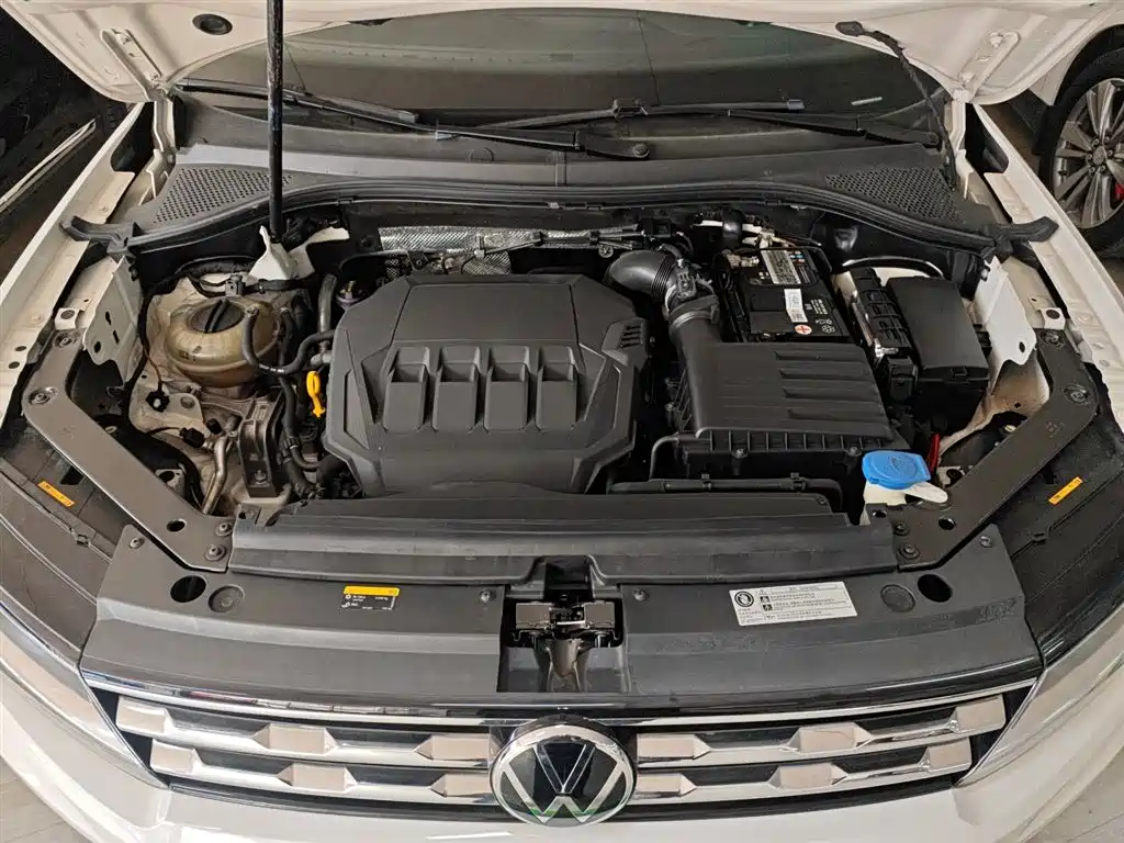 Volkswagen Tiguan L 2021 — фото 20