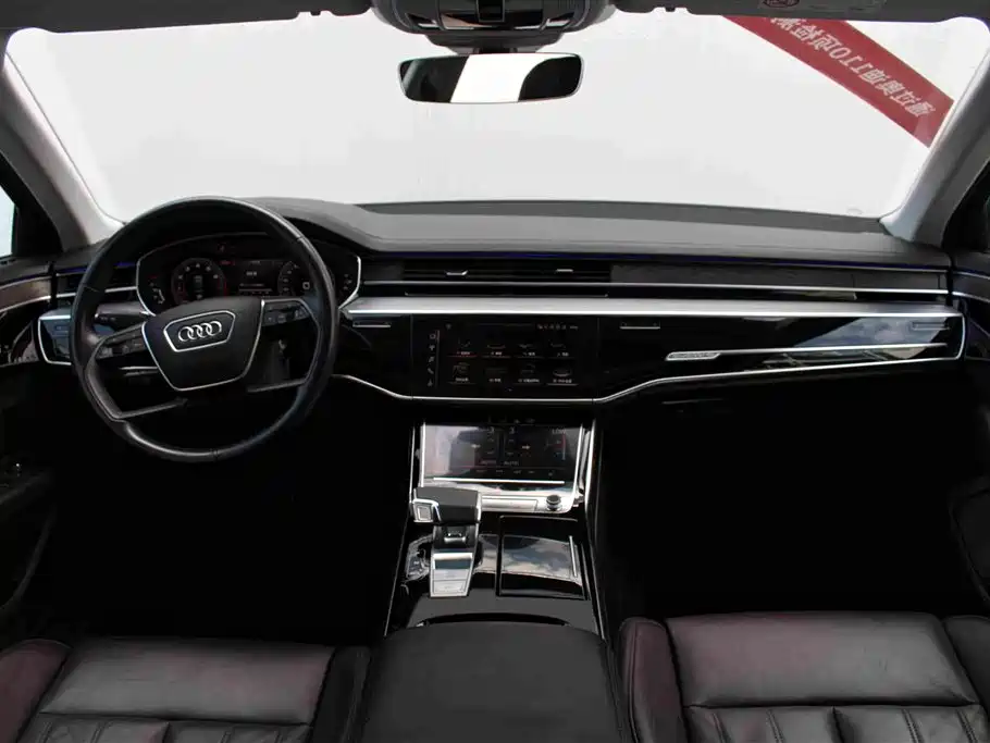 Audi A8 2020 — фото 12