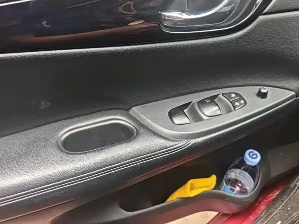 Nissan Tiida 2020