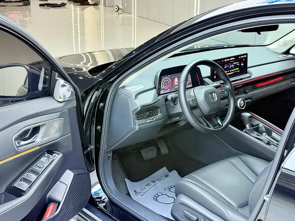 Honda Accord 2025