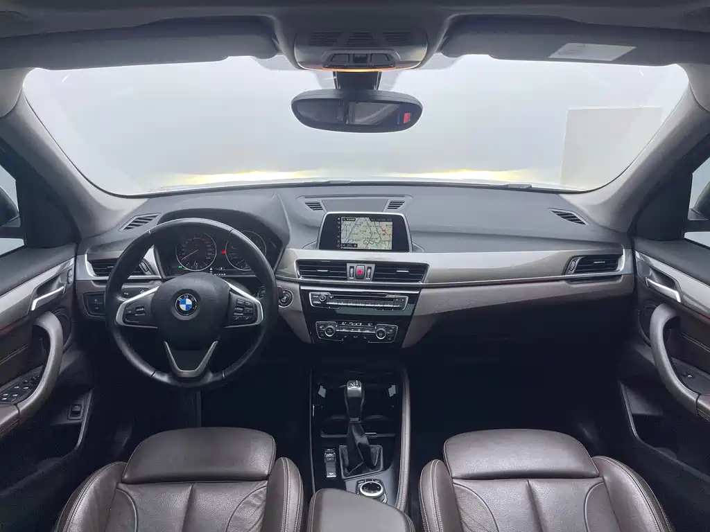 BMW X1 2018 — фото 18