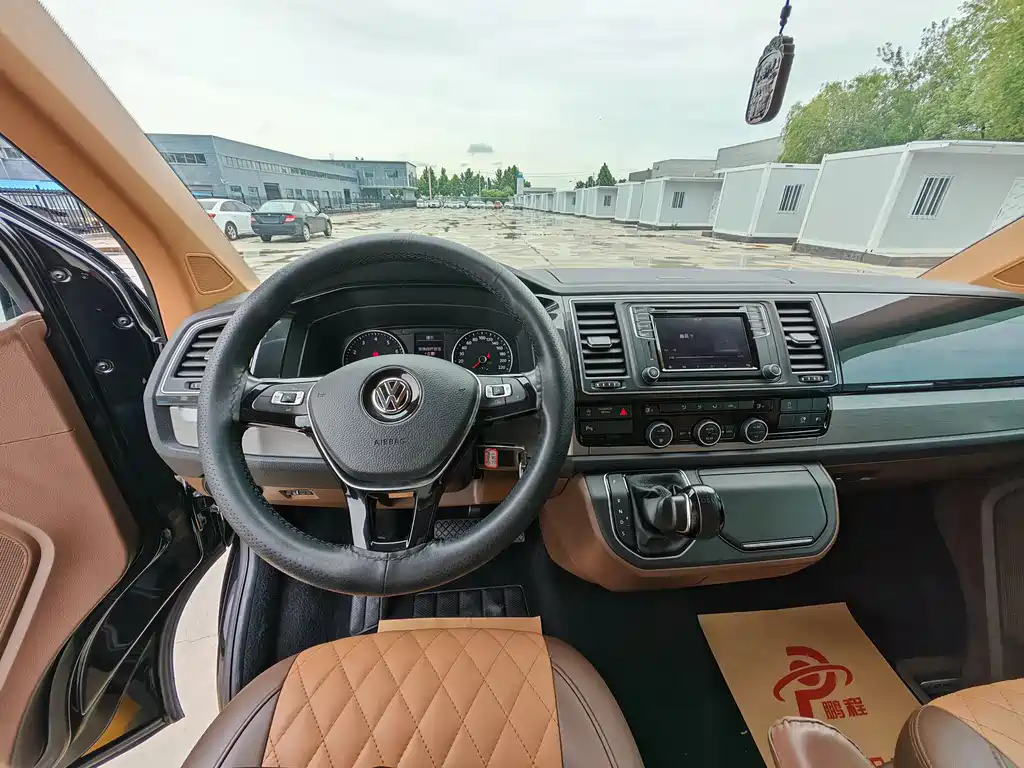 Volkswagen Caravelle 2018 — фото 14