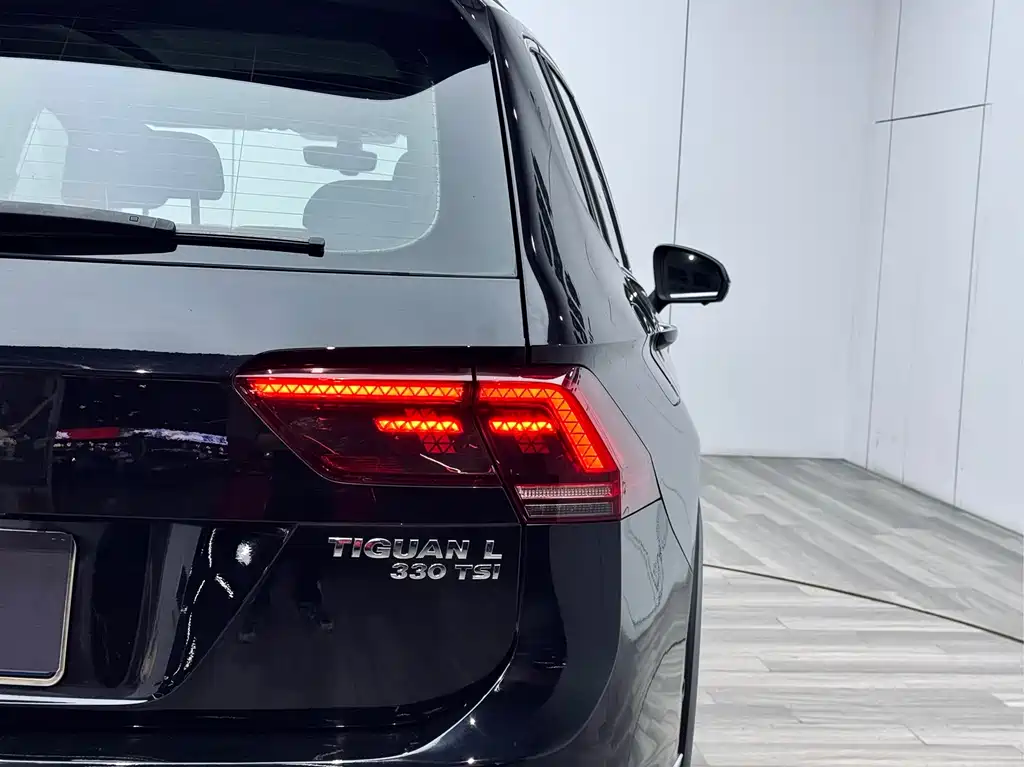 Volkswagen Tiguan L 2019 — фото 28