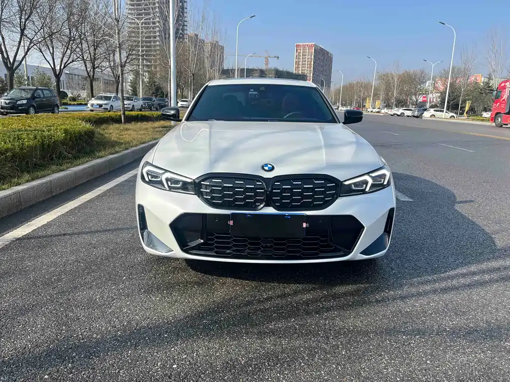 BMW 3 Series 2024