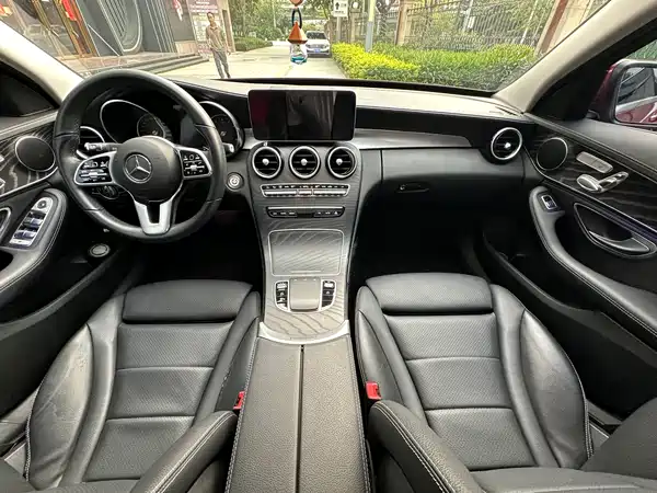 Mercedes-Benz C-Class 2019