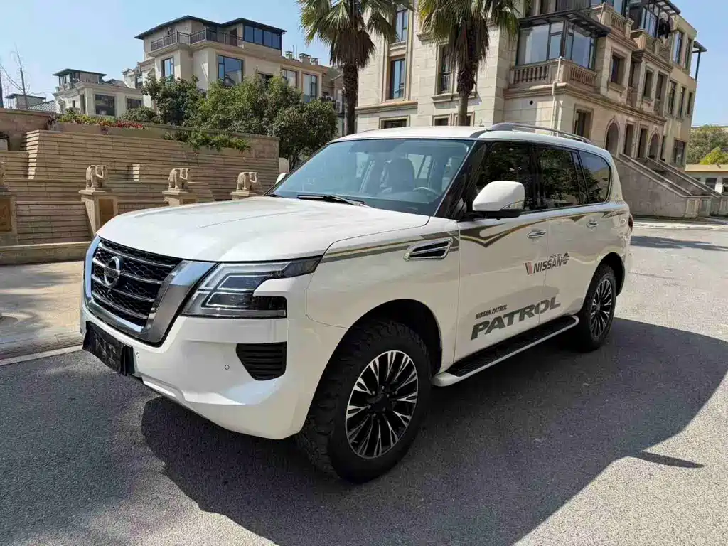 Nissan Patrol 2020 — фото 1
