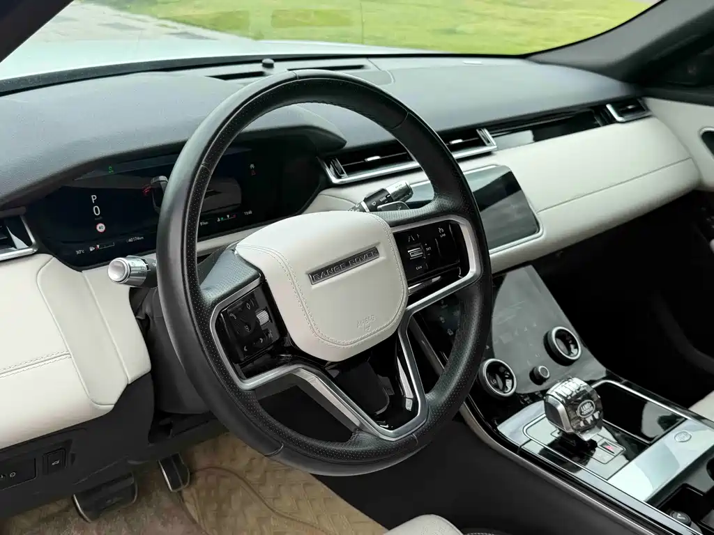 Land Rover Range Rover Velar 2022 — фото 6