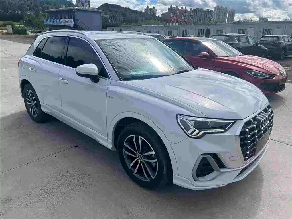 Audi Q3 2022 — фото 3