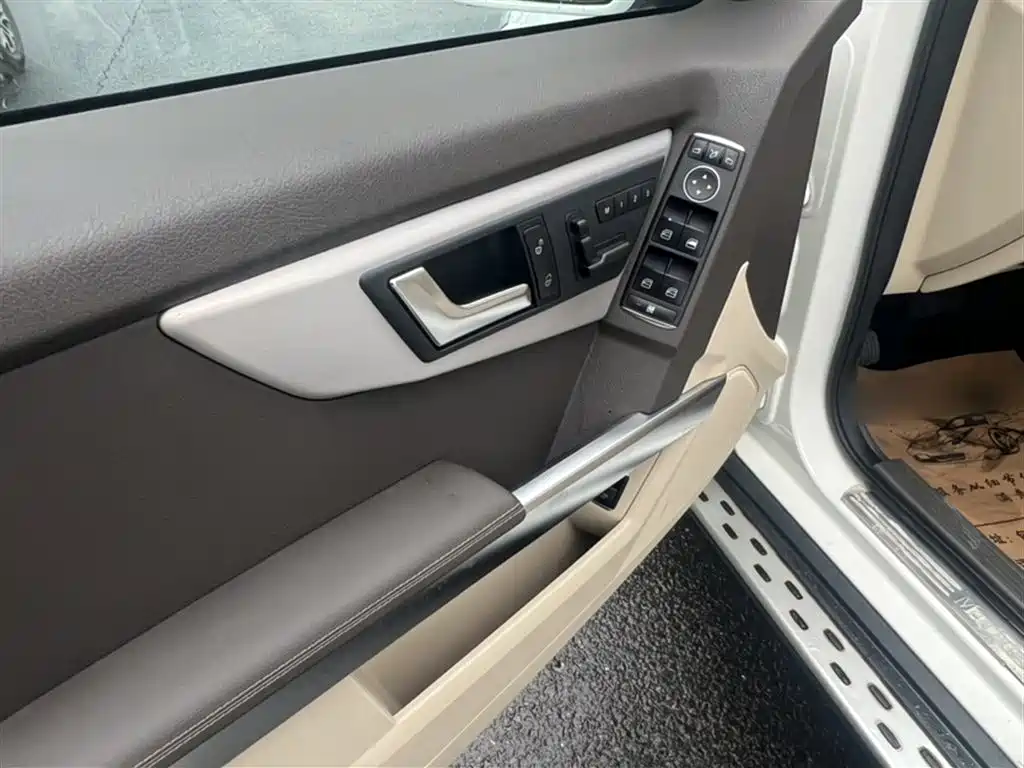 Mercedes-Benz GLK-Class 2015 — фото 24