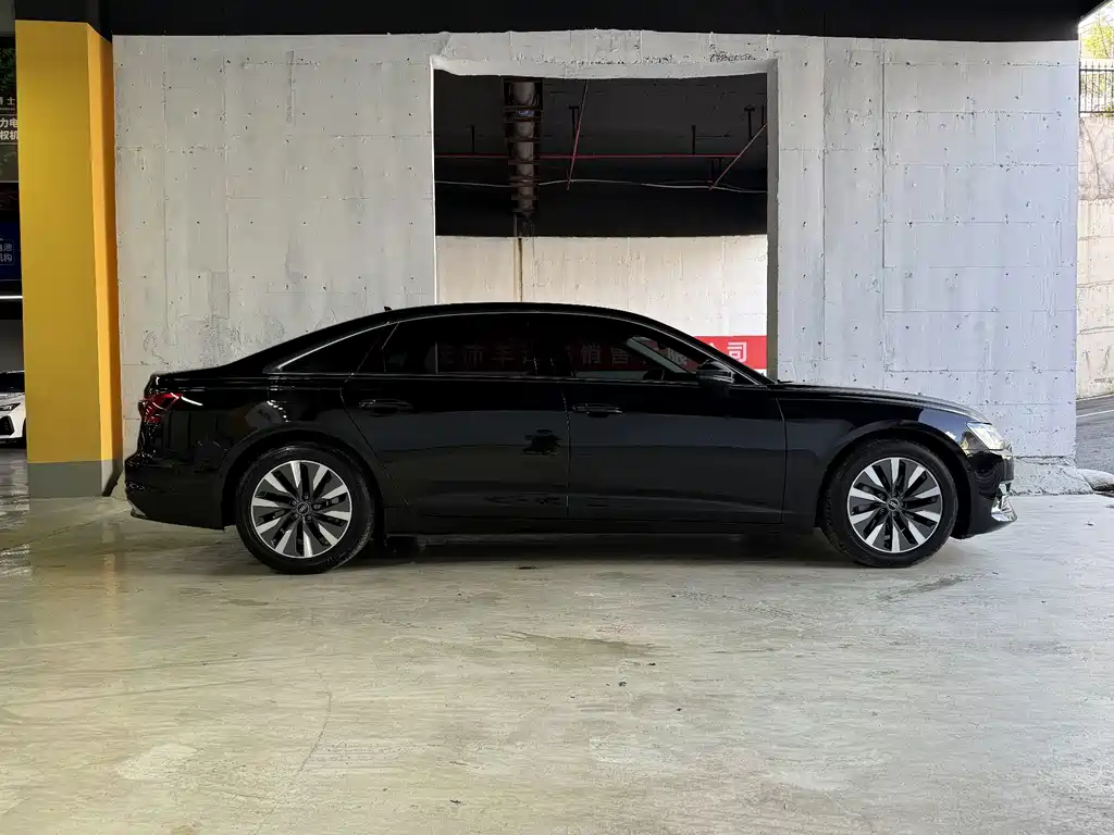 Audi A6L 2023 — фото 4