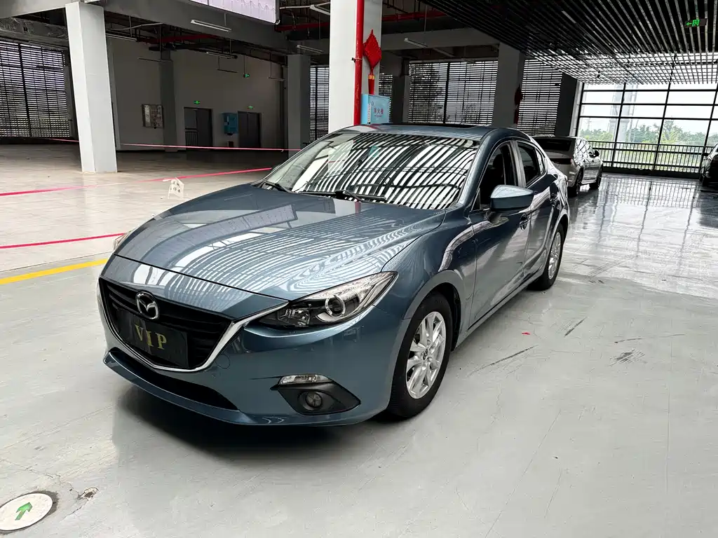 Mazda 3 Axela 2014