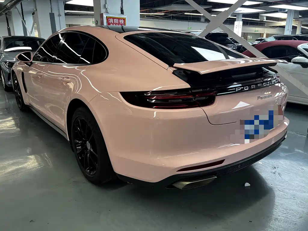 Porsche Panamera 2018 — фото 17
