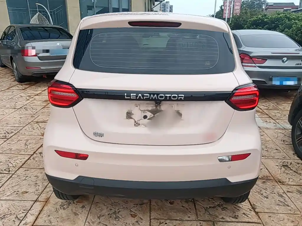 Leapmotor T03 2022