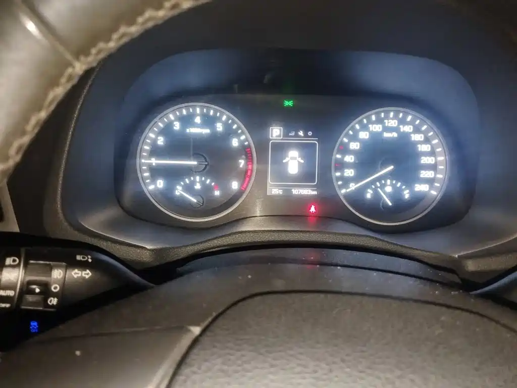Hyundai Tucson 2015 — фото 12