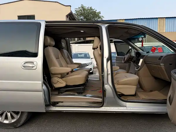 Buick GL8 2014