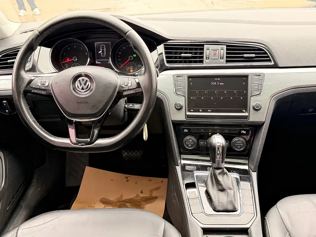 Volkswagen Lamando 2018 — фото 14