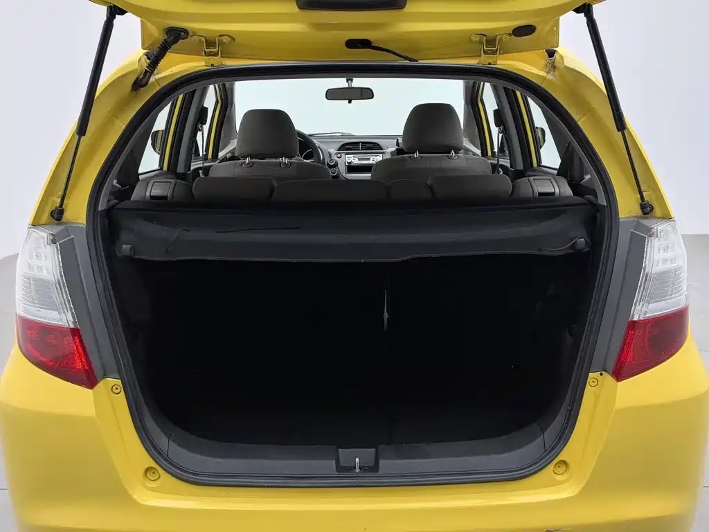 Honda Fit 2009 — фото 16