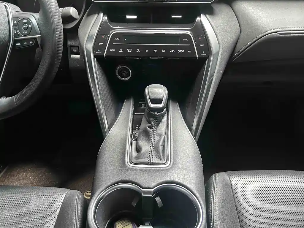 Toyota Harrier 2023 — фото 19