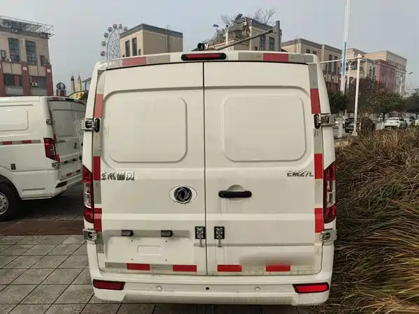 Dongfeng Yufeng EM27 2024