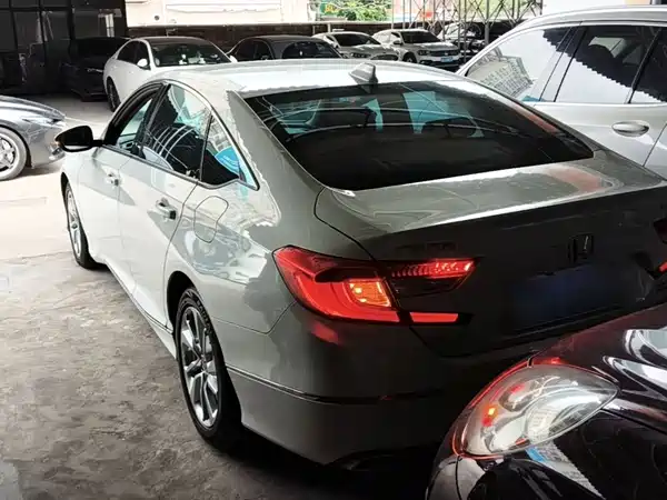 Honda Accord 2021