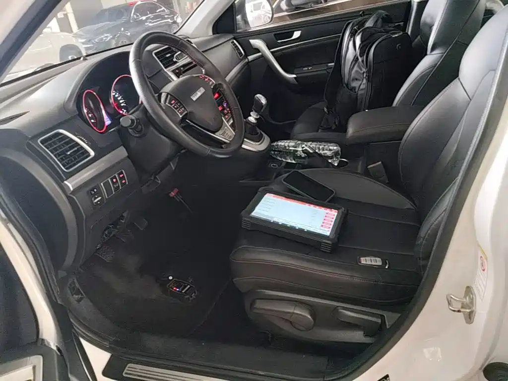 Haval M6 2018 — фото 15