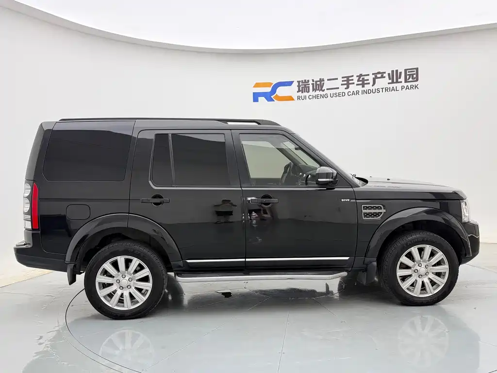 Land Rover Discovery 2015