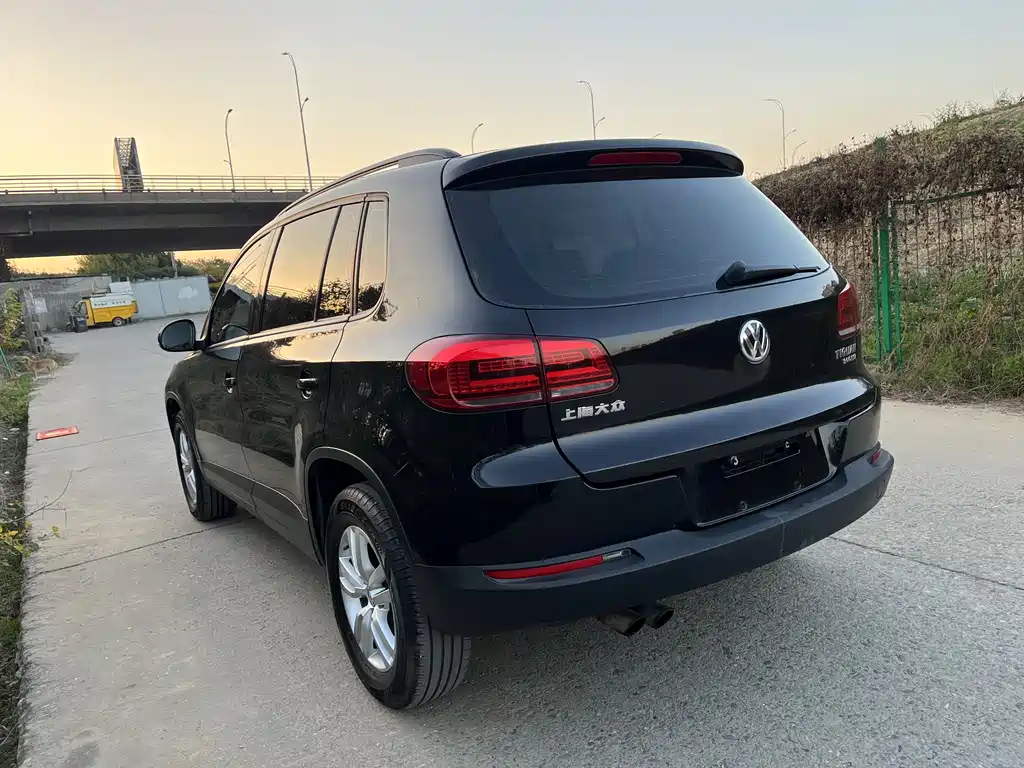 Volkswagen Tiguan 2016 — фото 15