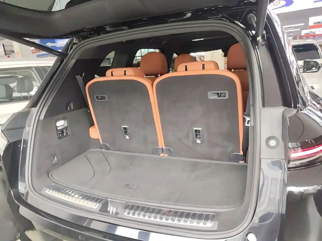 Li Auto L8 2024 — фото 19