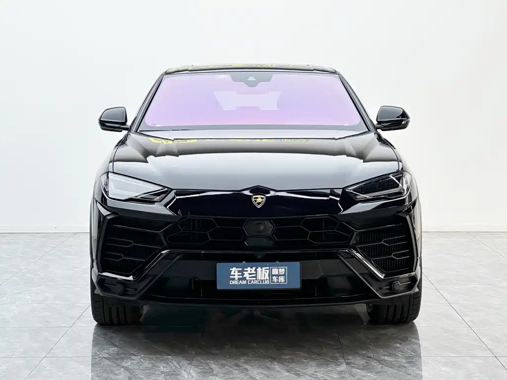Lamborghini Urus 2020 — фото 2