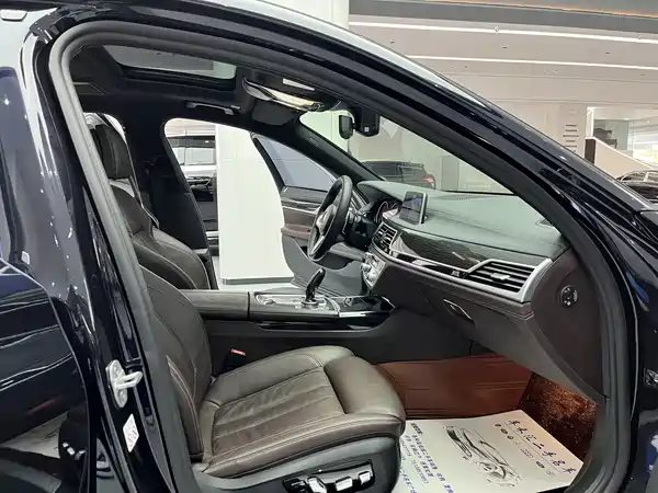 BMW 7 Series 2018