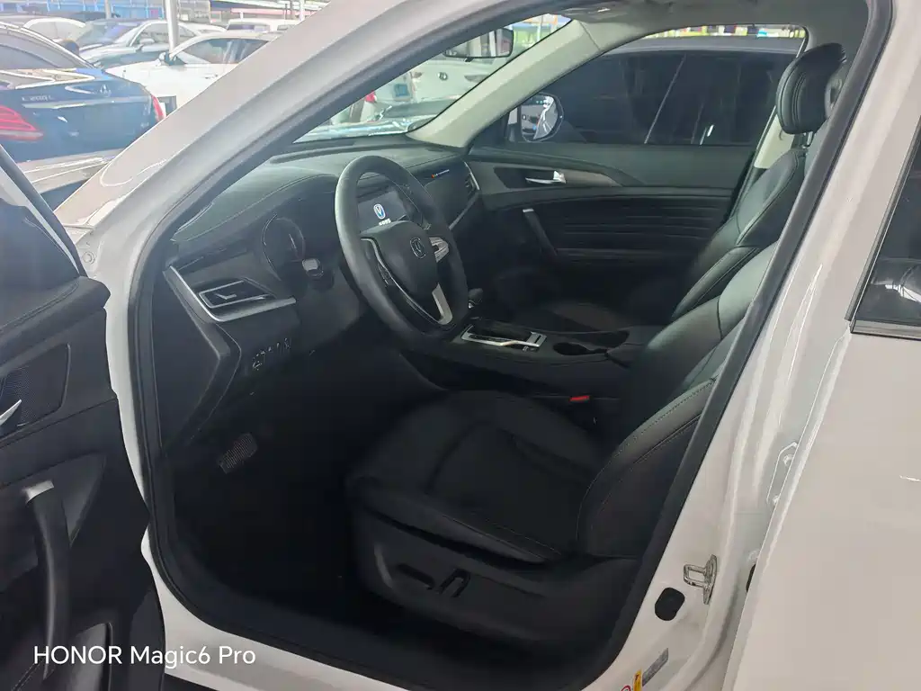 Changan CS35PLUS 2019 — фото 4