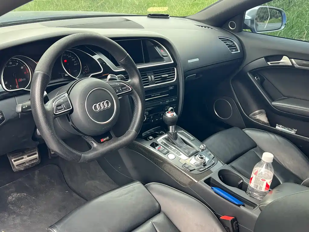 Audi RS 5 2014 — фото 11