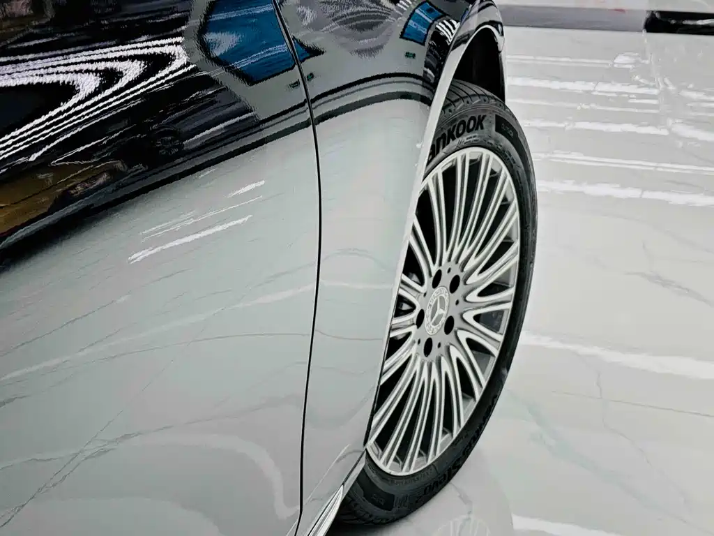 Mercedes-Benz E-Class 2023 — фото 15
