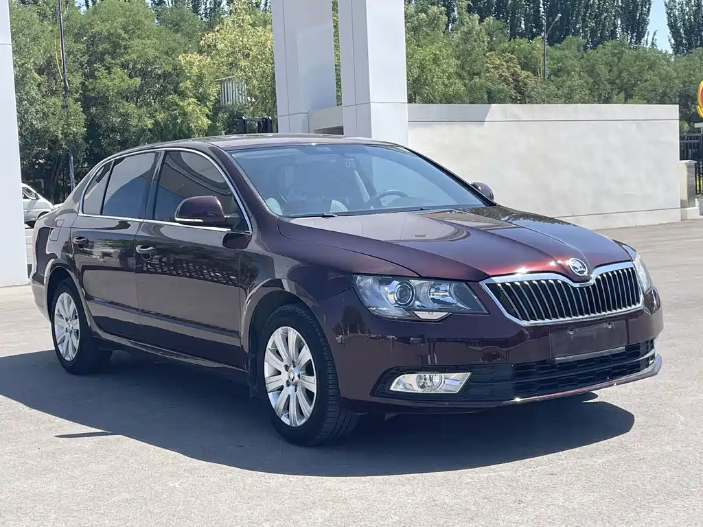 Skoda Superb 2015 — фото 3