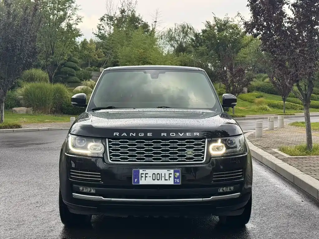 Land Rover Range Rover 2015 — фото 1